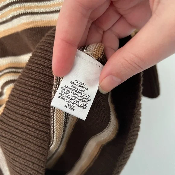 Liz Claiborne | brown stripe button sweater - M - Picture 8 of 8